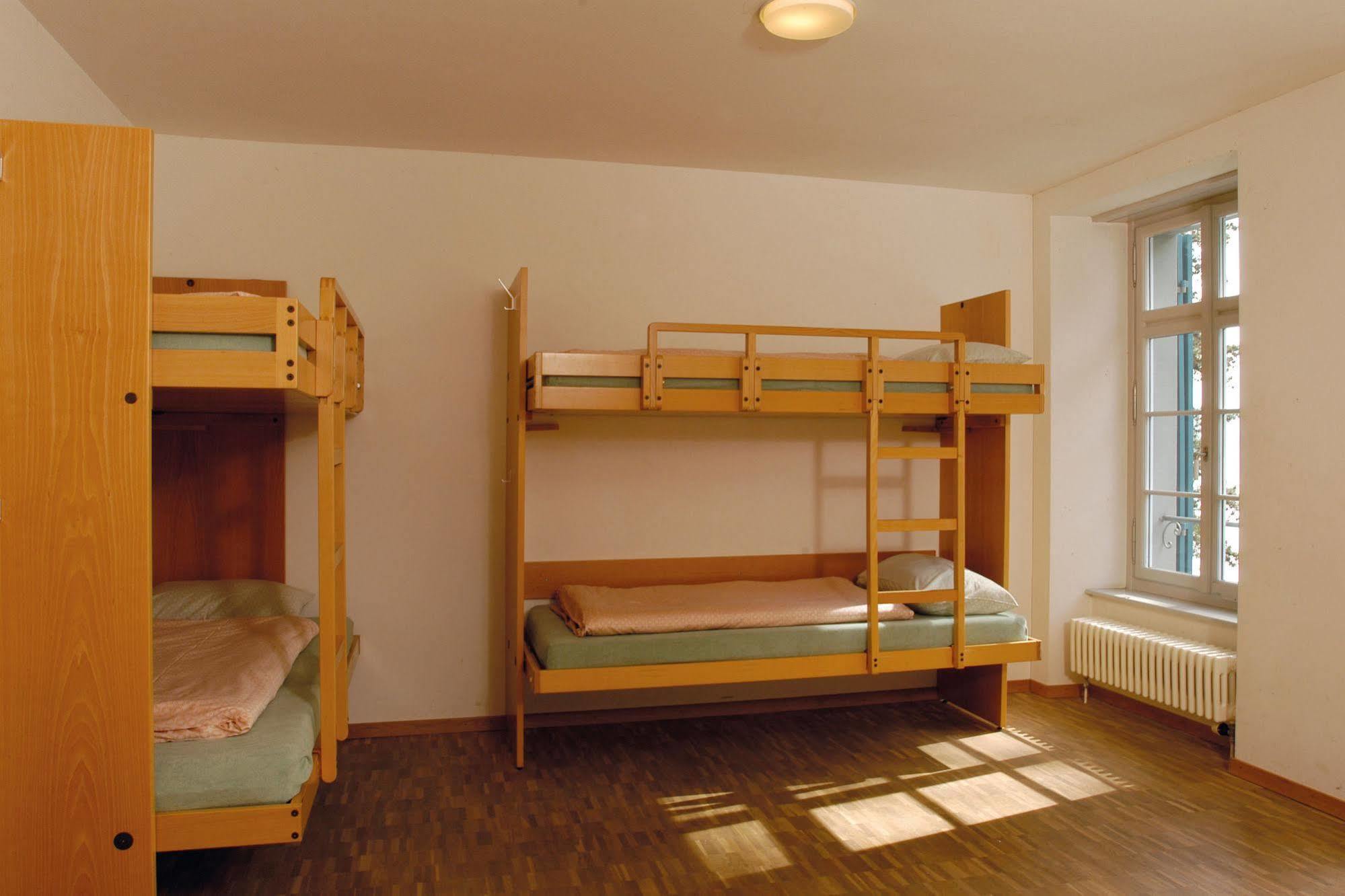 Richterswil Youth Hostel Exterior photo