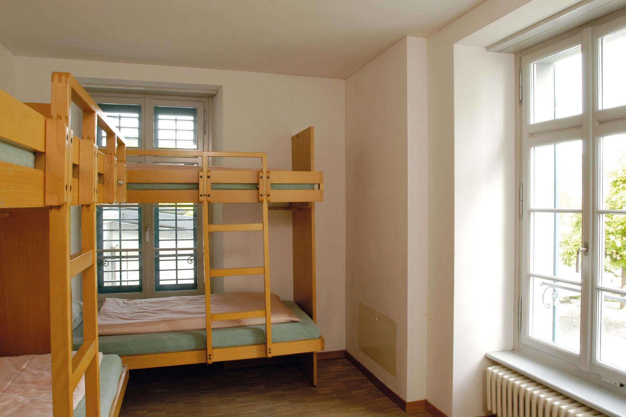 Richterswil Youth Hostel Exterior photo